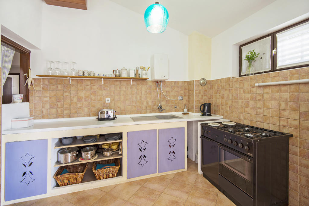 Apartments Petrcane Welcome Kamer foto